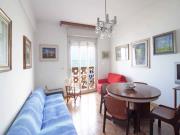 APPARTAMENTO A MARZOCCA: Fronte mare, piano 3 di mq. 82, senza ascensore (soggiorno, cucina, 2 camere, bagno) + 4 balconi abitabili e panoramici, posto auto