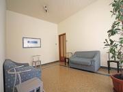 APPARTAMENTO A SENIGALLIA: Centro Storico, mq. 109 al primo piano ( 4 vani + ripostiglio e bagno) da rivedere, in corso di variazione ad uso abitativo