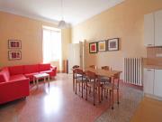 SENIGALLIA-CENTRO STORICO-appartamento di mq.125 secondo piano, composto da soggiorno-cucina, salotto, due camere matrimoniali, doppio servizio, mq. 76 soffitta e due cantine.