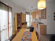 APPARTAMENTO A SENIGALLIA: Cesano, mq. 68 (soggiorno/cucina, 2 matrimoniali, bagno) + 3 balconi e garage, con vista sul mare. 