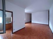 SENIGALLIA- zona Cupetta- appartamento di mq.95 al secondo piano con ascensore, composto da ingresso-soggiorno, cucinino, balcone abitabile, due camere grandi, bagno, posto auto coperto e cantina.