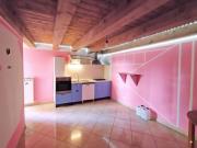 OSTRA: Sulle Mura, casa indipendente su 3 livelli di mq. 60 totali (soggiorno/cucina, 2 camere, 2 bagni), ristrutturata recentemente - Euro 70.000,00