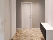 APPARTAMENTO A SENIGALLIA: Zona Parco della Pace, mq. 115 al terzo piano (ingresso, ripostiglio, soggiorno, cucina, 3 camere, 2 bagni) + 2 balconi, garage e soffitta, recentemente ristrutturato