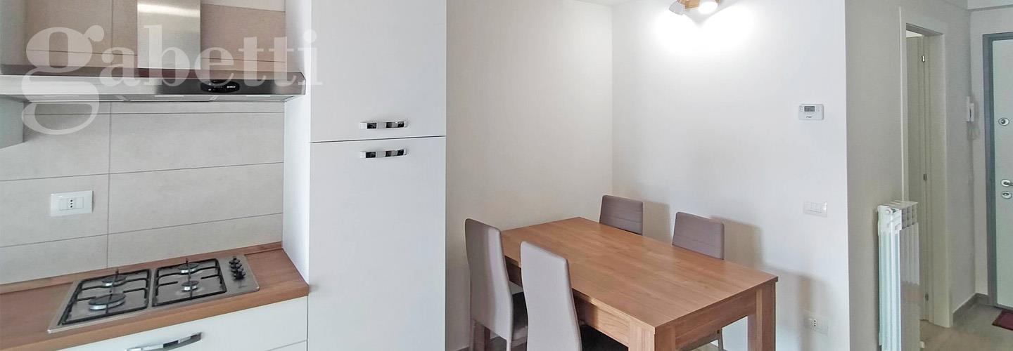 Fotografia principale Immobile[SV04557]: APPARTAMENTO A SENIGALLIA: A m. 100 dal Lungomare di Ponente, mq. 72 (soggiorno con angolo cottura, bagno, camera, cameretta + soppalco con bagno) + terrazzo e garage.